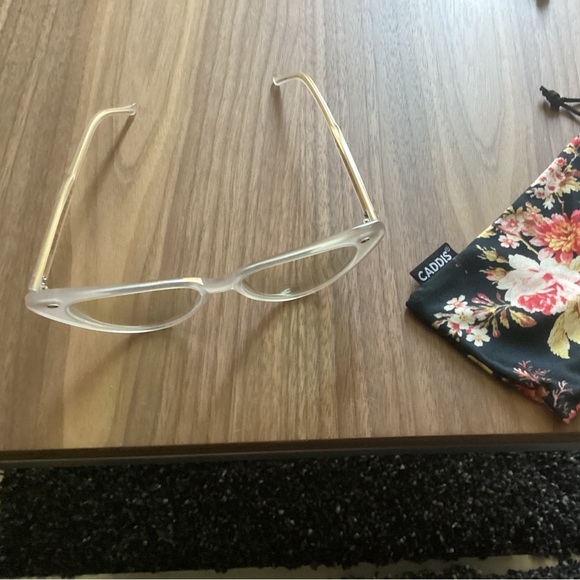 Caddis Nepetalactone Progressive Blue Light Filtering Glasses, 2.50 - Picture 5 of 7